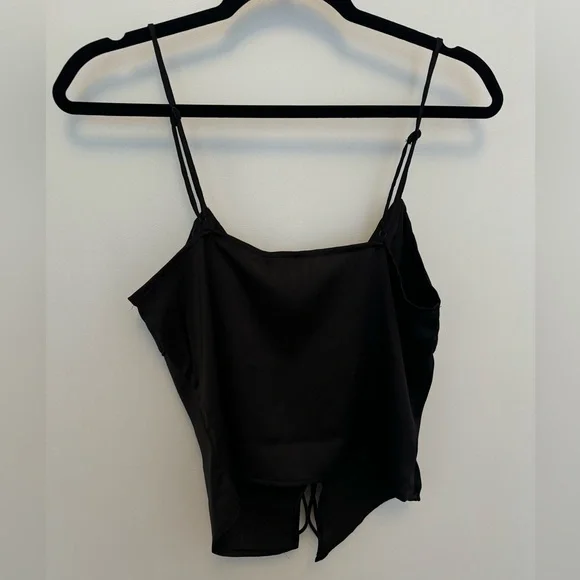 Anahi Cami Top in Black Superdown - Size M - Picture 11 of 12